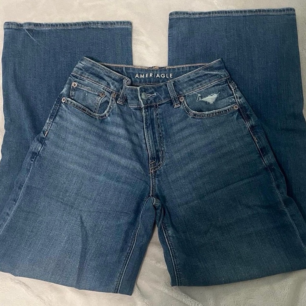 American Eagle Dreamy Drape Stretch Super High-Waisted Baggy Wide-Leg